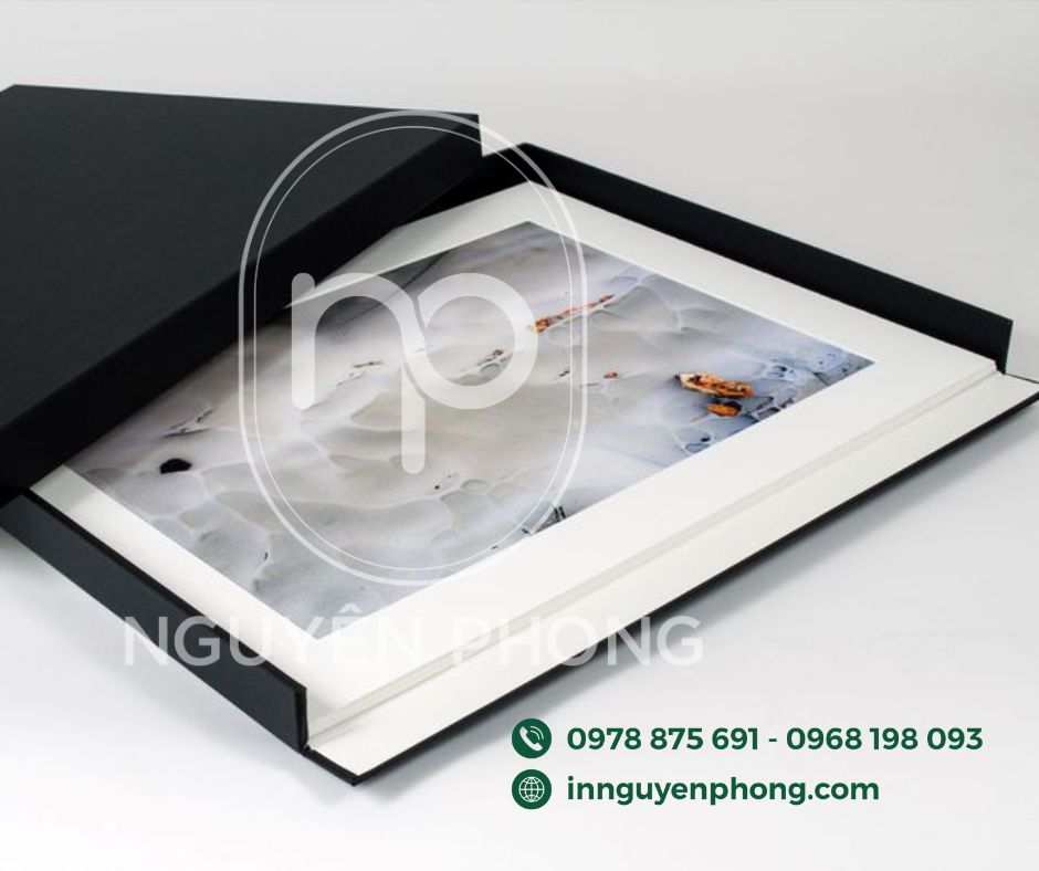 in-hop-giay-dung-tranh